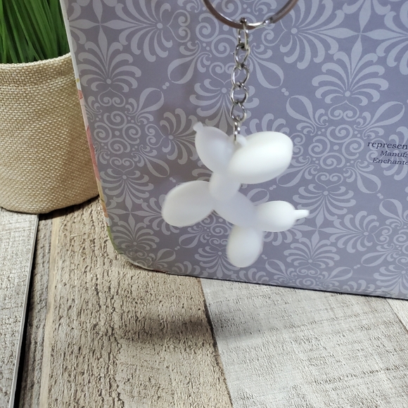 Balloon Dog Key Chain/Bag Charm in White - Picture 7 of 7